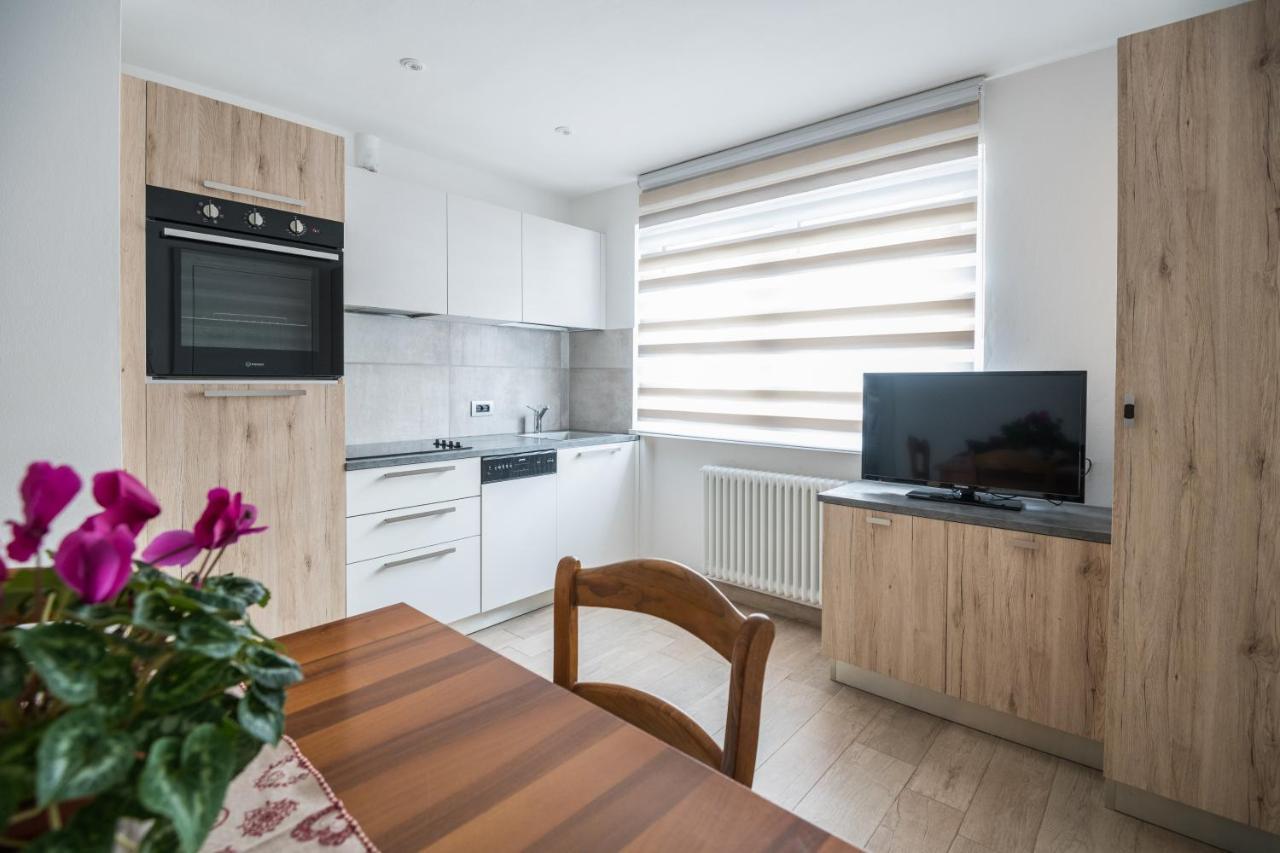 Piccola Cesa Apartments Каназей Екстериор снимка